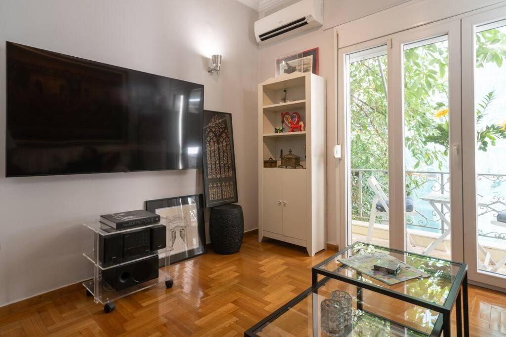 Chic N Central Apt In Kolonaki Apartment เอเธนส์ ภายนอก รูปภาพ